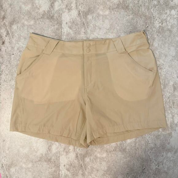 Columbia Sportswear PFG Beige Performance Shorts - Picture 1 of 8